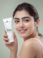 Oil Control Facewash - Tea Tree Oil with Salicylic Acid 2% - Image 2