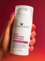 Daily Brightening Moisturizer - Kojic Acid 3% + Alpha Arbutin 2% + Niacinamide 6% + Hyaluronic Acid 1% - Image 2